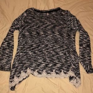Long sleeve shirt